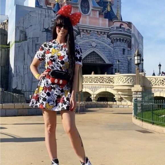 Zara Blogger Favorite Disney Mickey Mouse Dress - Picture 1 of 10